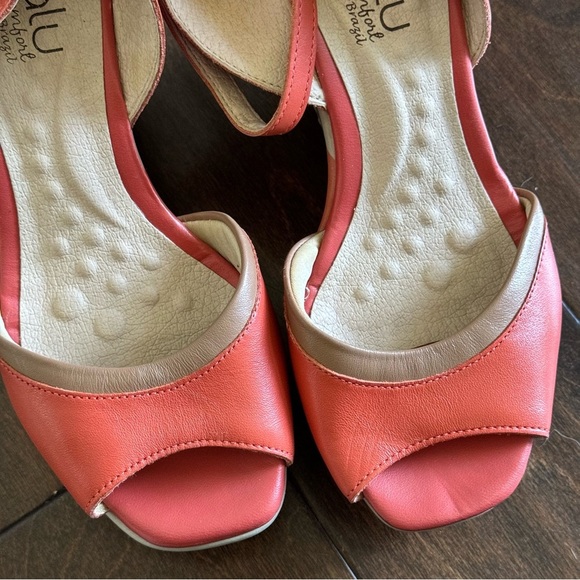 Malu Super Comfort Orange Striped Open Toe Ankle Strap Wedges Size 8 NWT - Picture 2 of 6